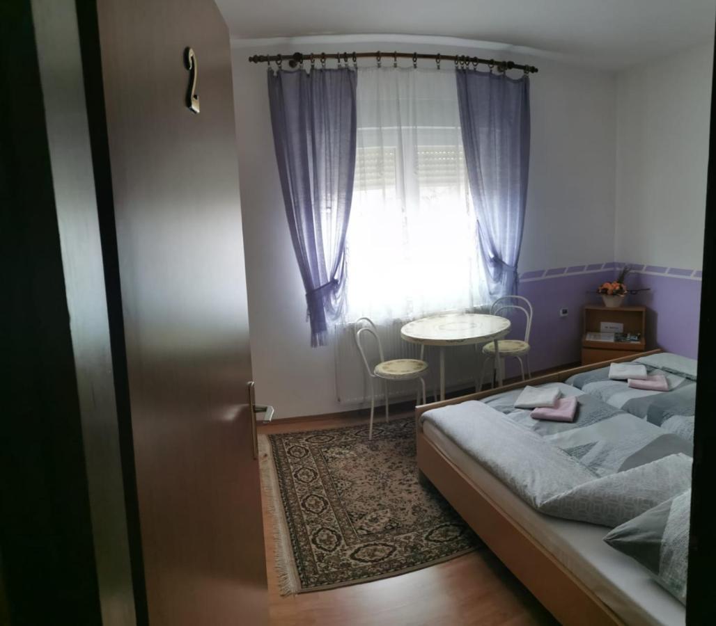 Gacka Rooms Vrhovine エクステリア 写真