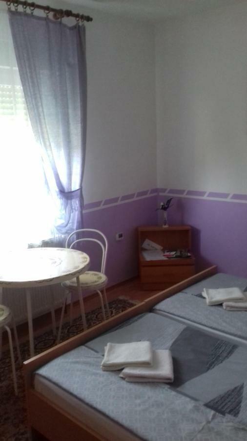 Gacka Rooms Vrhovine エクステリア 写真
